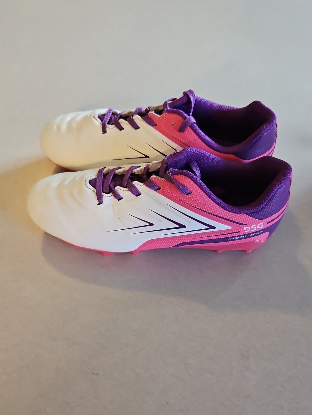 DSG Youth Girls Soccer Cleats
